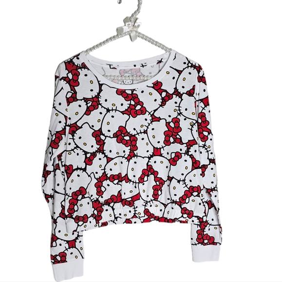 Hello Kitty crop top size Medium long sleeves. Sanrio cute Kawaii crop t… - Picture 5 of 9